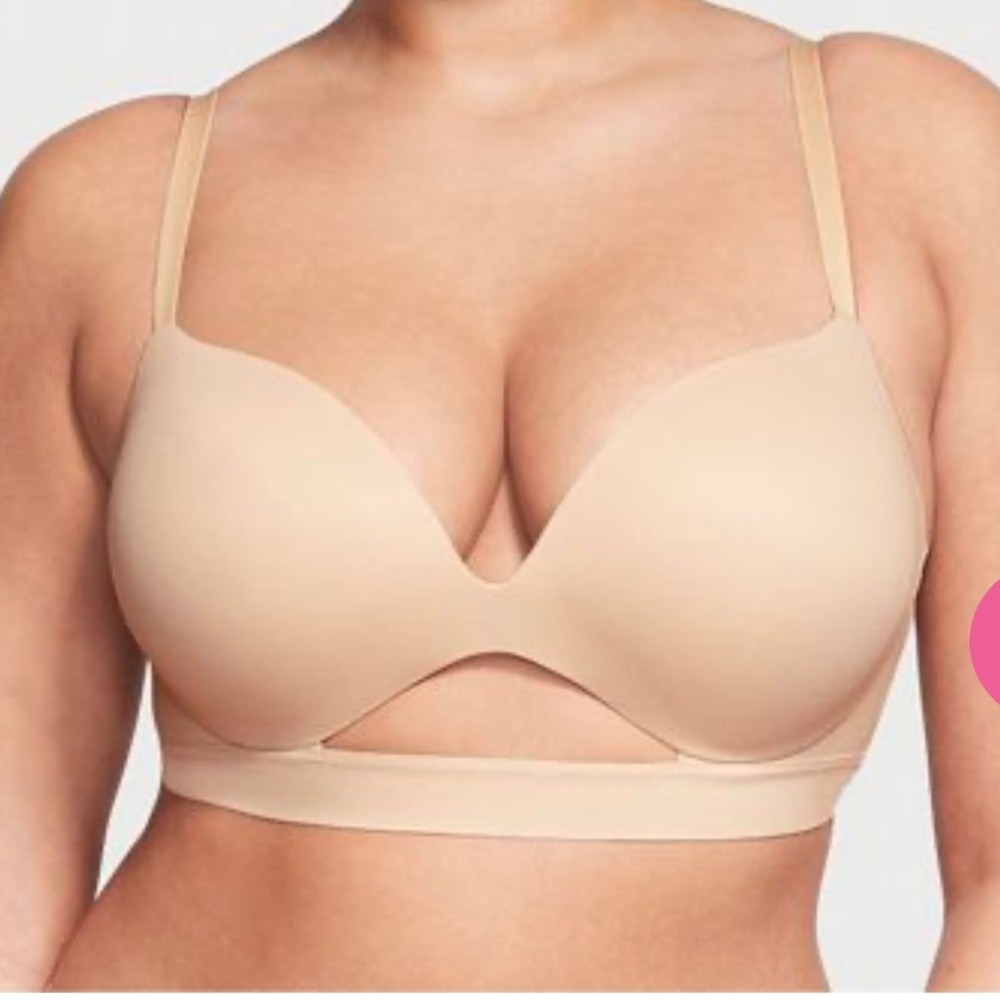 Incredible by Victoria’s Secret Wire Free Bra